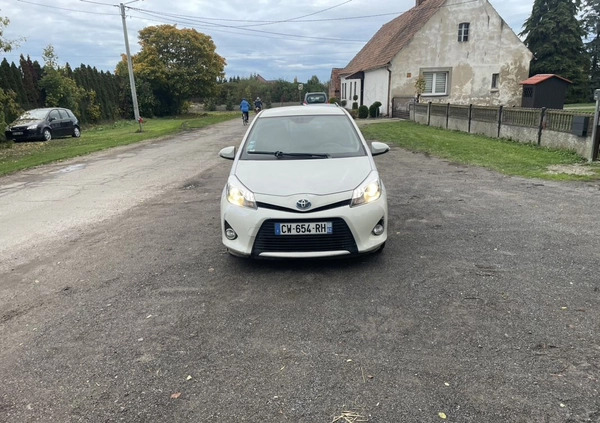 Toyota Yaris cena 24500 przebieg: 105000, rok produkcji 2013 z Krotoszyn małe 529